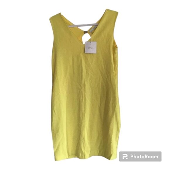 Frnch Keyhole Pocket Shift Dress - Picture 1 of 5